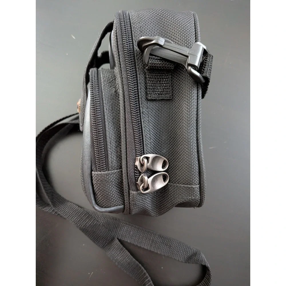 Lowepro Camera Bag Compact Digital Camera Crossbody Bag Zippers Black Gray
